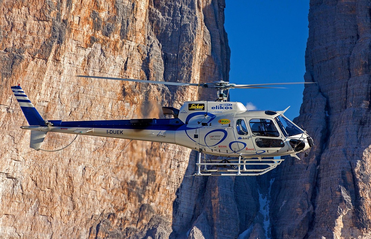 Helicopter, flight, mountains — AI Image Detector to Identify Synthetic and Generated Images | Detector24