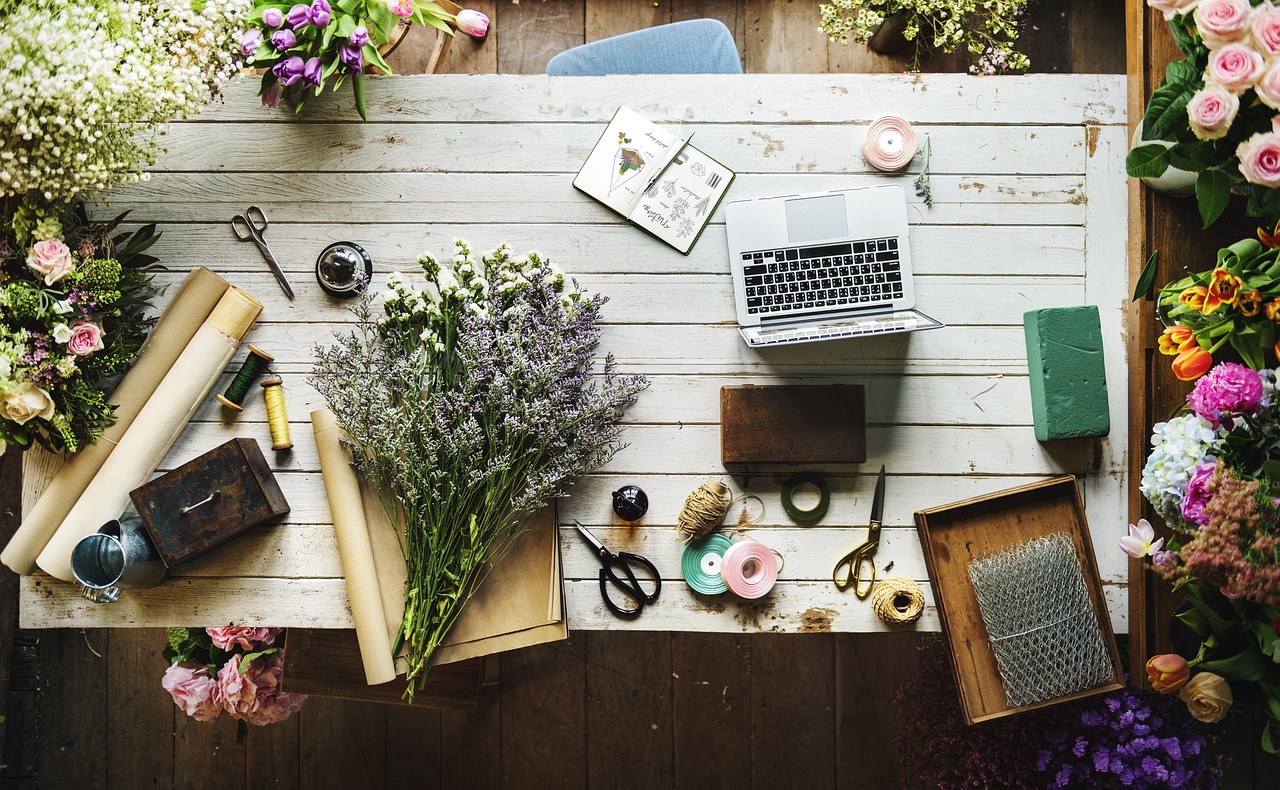 Arrangement, attractive, beautiful — "How the Forex Market Offers 24/5 Trading and Global Access"